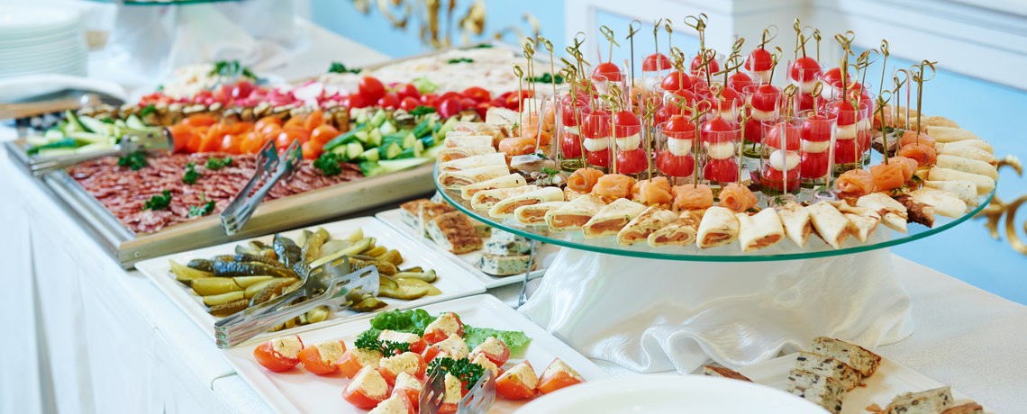 How to Pick the Best Catering Service for Your Event